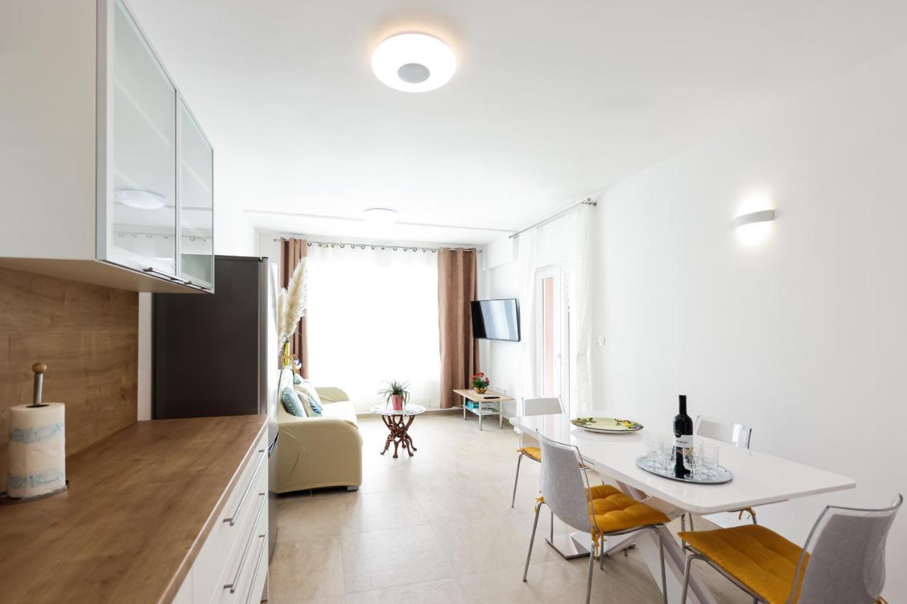 Apartment Puntamika Villa De Rosa - Ground Floor Zadar Exteriér fotografie